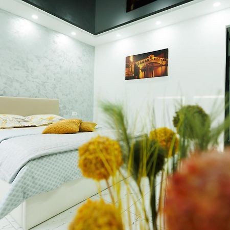 Galaţi Archi'S Apartament מראה חיצוני תמונה