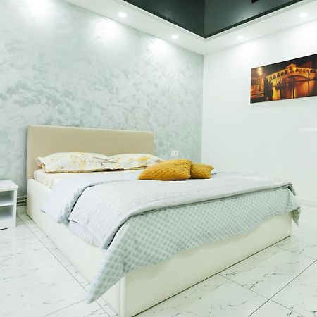 Galaţi Archi'S Apartament מראה חיצוני תמונה